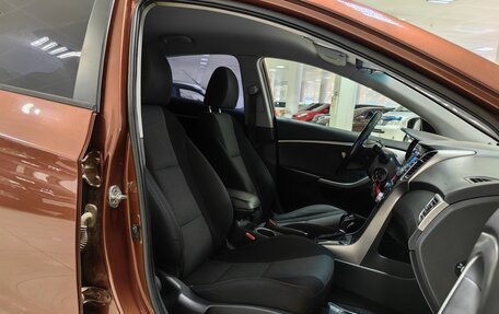 Hyundai i30 II рестайлинг, 2012 год, 1 077 000 рублей, 6 фотография