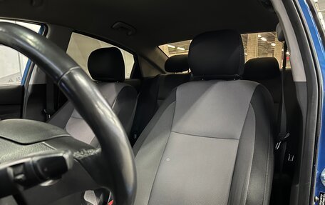 Hyundai Solaris II рестайлинг, 2017 год, 1 100 000 рублей, 9 фотография