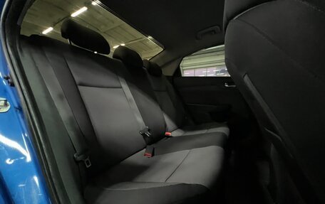 Hyundai Solaris II рестайлинг, 2017 год, 1 100 000 рублей, 21 фотография