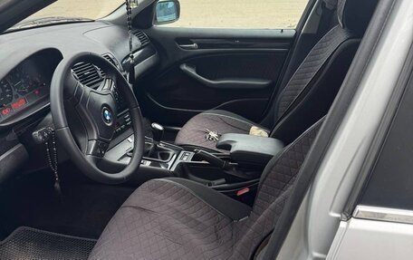 BMW 3 серия, 1999 год, 750 000 рублей, 3 фотография