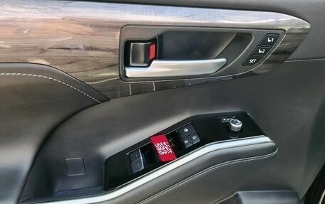 Toyota Highlander, 2025 год, 6 490 000 рублей, 6 фотография