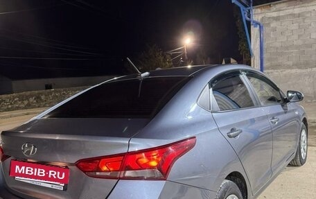 Hyundai Solaris II рестайлинг, 2018 год, 1 250 000 рублей, 6 фотография