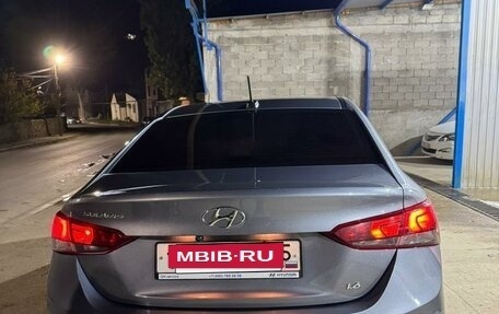 Hyundai Solaris II рестайлинг, 2018 год, 1 250 000 рублей, 4 фотография