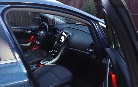 Opel Astra J, 2011 год, 600 000 рублей, 5 фотография