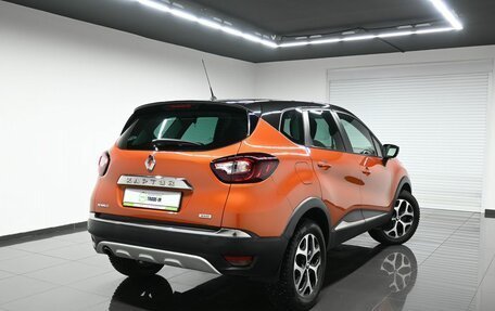 Renault Kaptur I рестайлинг, 2017 год, 1 595 000 рублей, 2 фотография