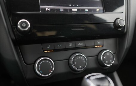 Skoda Octavia, 2019 год, 1 748 000 рублей, 6 фотография