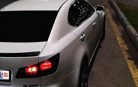 Lexus IS II рестайлинг 2, 2006 год, 1 475 000 рублей, 13 фотография