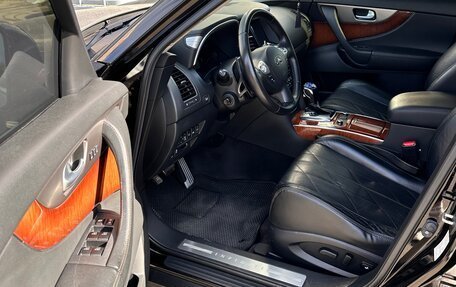 Infiniti QX70, 2013 год, 2 450 000 рублей, 7 фотография