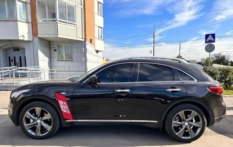 Infiniti QX70, 2013 год, 2 450 000 рублей, 6 фотография