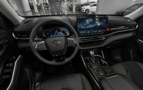 Toyota Highlander, 2025 год, 6 350 000 рублей, 7 фотография