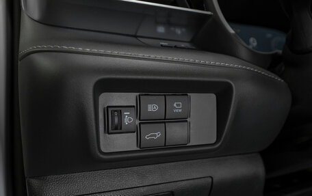 Toyota Highlander, 2025 год, 6 350 000 рублей, 27 фотография