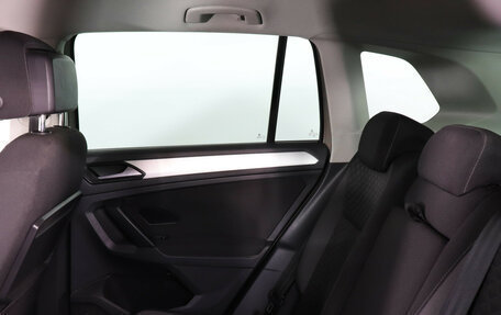 Volkswagen Tiguan II, 2017 год, 2 099 000 рублей, 12 фотография