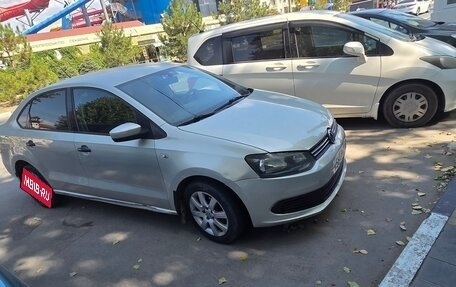 Volkswagen Polo VI (EU Market), 2010 год, 650 000 рублей, 1 фотография
