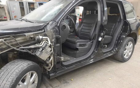 Volkswagen Touareg III, 2010 год, 1 490 000 рублей, 6 фотография