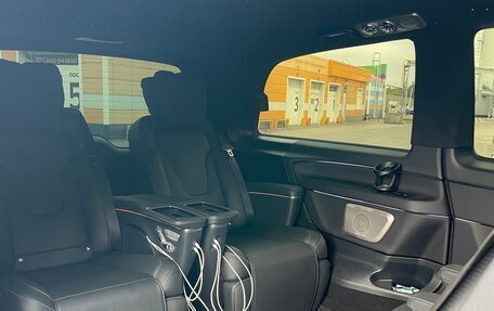 Mercedes-Benz V-Класс, 2016 год, 5 500 000 рублей, 20 фотография