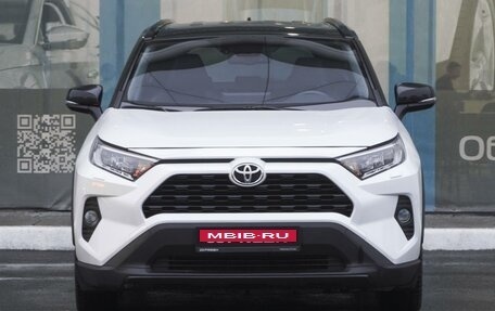 Toyota RAV4, 2021 год, 3 679 000 рублей, 3 фотография