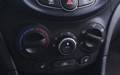 Hyundai Solaris II рестайлинг, 2015 год, 845 000 рублей, 14 фотография