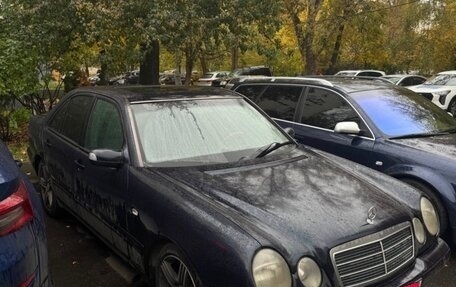 Mercedes-Benz E-Класс, 1998 год, 400 000 рублей, 3 фотография