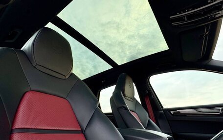 Porsche Cayenne III, 2020 год, 10 000 000 рублей, 18 фотография