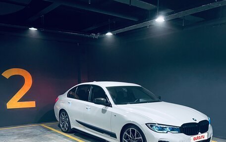 BMW 3 серия, 2019 год, 3 700 000 рублей, 3 фотография