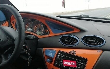 Ford Focus IV, 2001 год, 300 000 рублей, 4 фотография