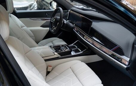 BMW 7 серия, 2022 год, 9 800 000 рублей, 7 фотография