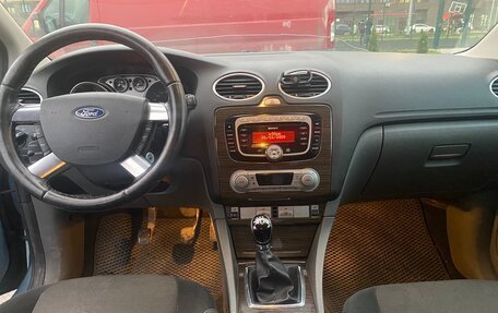 Ford Focus II рестайлинг, 2008 год, 610 000 рублей, 2 фотография