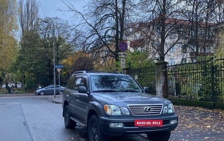Lexus LX II, 2004 год, 2 100 000 рублей, 3 фотография