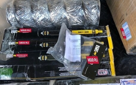 Lexus LX II, 2004 год, 2 100 000 рублей, 7 фотография