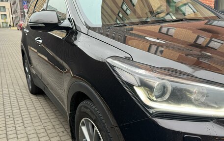 Hyundai Santa Fe III рестайлинг, 2016 год, 2 550 000 рублей, 13 фотография