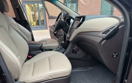 Hyundai Santa Fe III рестайлинг, 2016 год, 2 550 000 рублей, 19 фотография