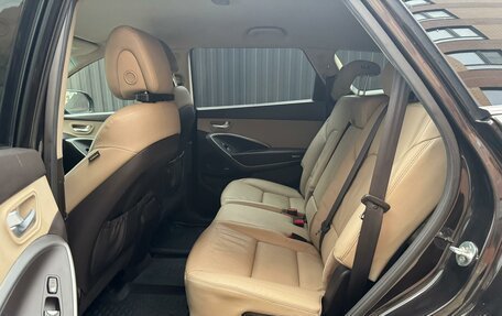 Hyundai Santa Fe III рестайлинг, 2016 год, 2 550 000 рублей, 21 фотография