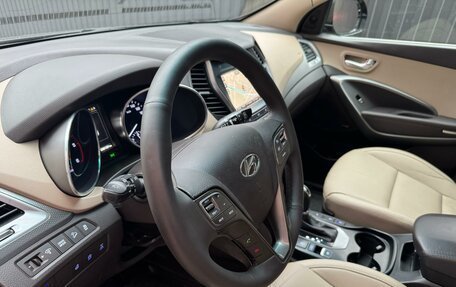 Hyundai Santa Fe III рестайлинг, 2016 год, 2 550 000 рублей, 20 фотография