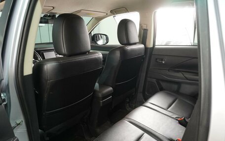 Mitsubishi Outlander III рестайлинг 3, 2012 год, 1 620 000 рублей, 11 фотография