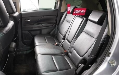 Mitsubishi Outlander III рестайлинг 3, 2012 год, 1 620 000 рублей, 9 фотография