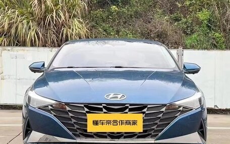 Hyundai Elantra, 2021 год, 1 600 000 рублей, 2 фотография