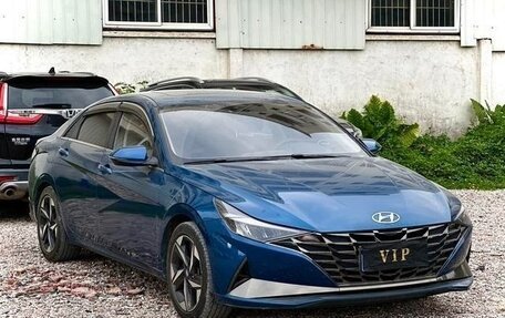 Hyundai Elantra, 2021 год, 1 600 000 рублей, 2 фотография