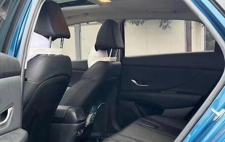 Hyundai Elantra, 2021 год, 1 600 000 рублей, 9 фотография