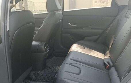 Hyundai Elantra, 2021 год, 1 600 000 рублей, 9 фотография