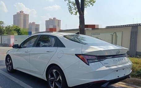 Hyundai Elantra, 2021 год, 1 600 000 рублей, 5 фотография