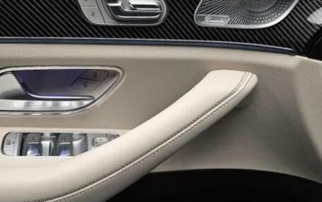 Mercedes-Benz GLE AMG, 2024 год, 11 000 000 рублей, 17 фотография