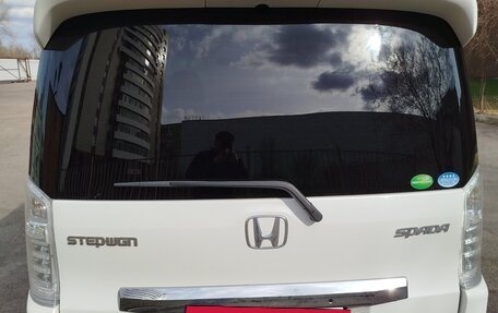 Honda Stepwgn IV, 2013 год, 1 700 000 рублей, 6 фотография