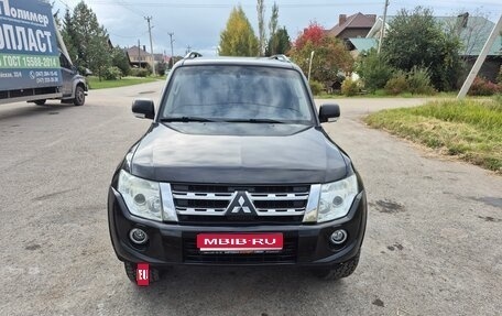 Mitsubishi Pajero IV, 2011 год, 1 790 000 рублей, 1 фотография