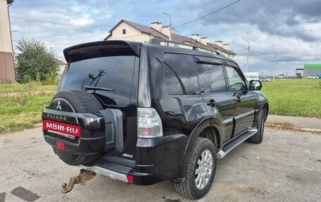 Mitsubishi Pajero IV, 2011 год, 1 790 000 рублей, 4 фотография