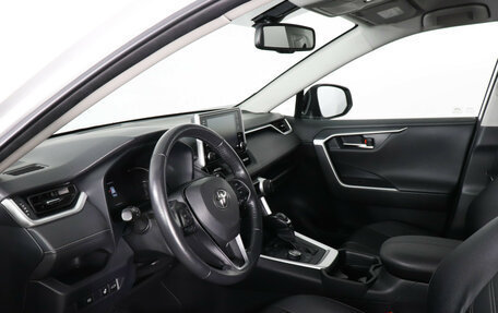 Toyota RAV4, 2020 год, 3 799 000 рублей, 9 фотография