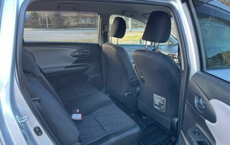 Toyota Wish II, 2011 год, 1 299 999 рублей, 14 фотография