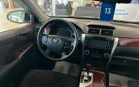 Toyota Camry, 2013 год, 1 899 000 рублей, 14 фотография
