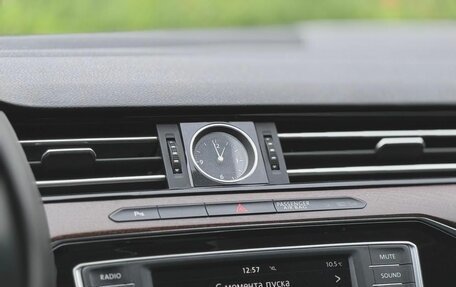 Volkswagen Passat B8 рестайлинг, 2017 год, 1 990 000 рублей, 15 фотография