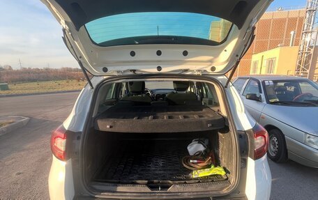 Renault Kaptur I рестайлинг, 2017 год, 1 377 000 рублей, 6 фотография