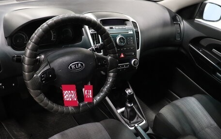 KIA cee'd I рестайлинг, 2011 год, 664 000 рублей, 8 фотография